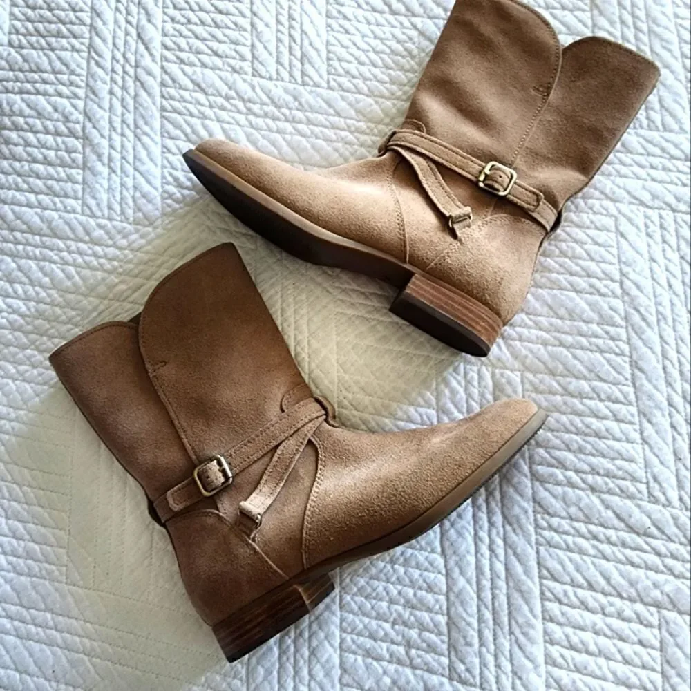 Koolaburra by UGGS  suede leather boots
