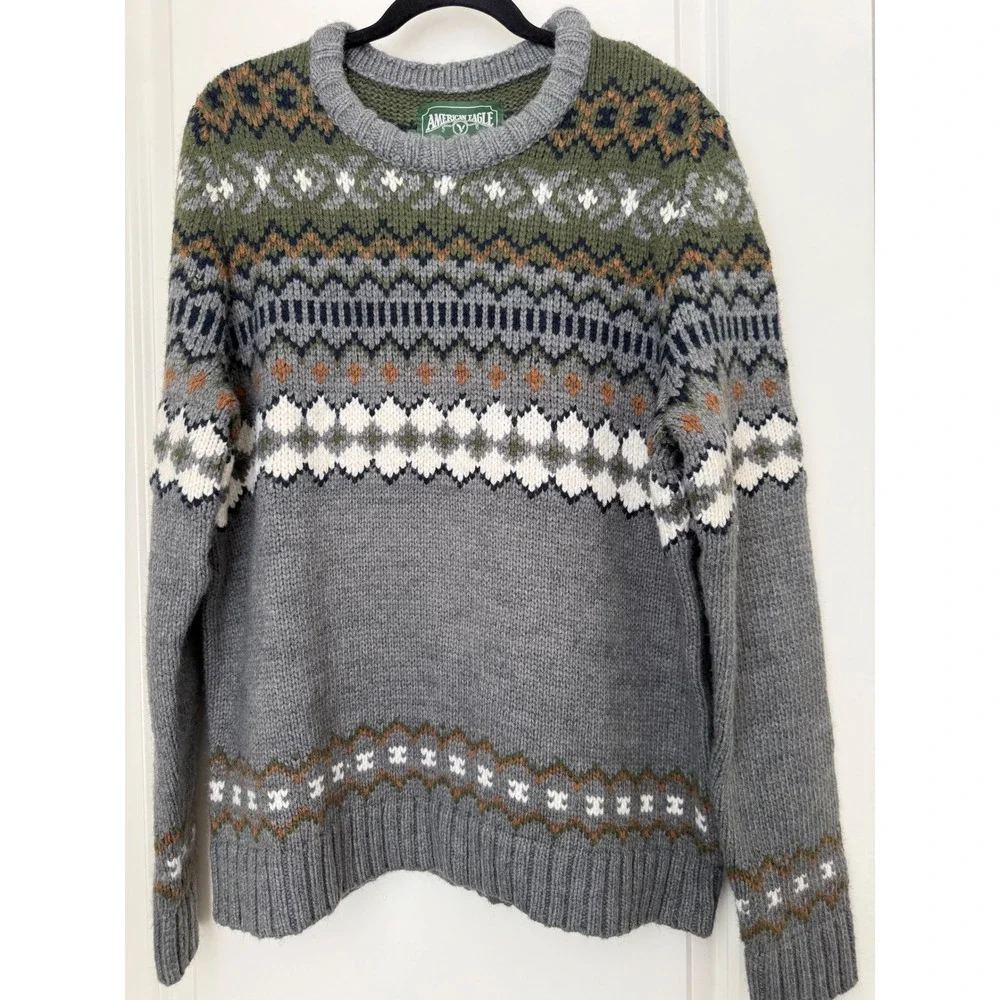 American Eagle Mens Grey Fair Isle Crewneck Sweater Size Large Knit Pullover