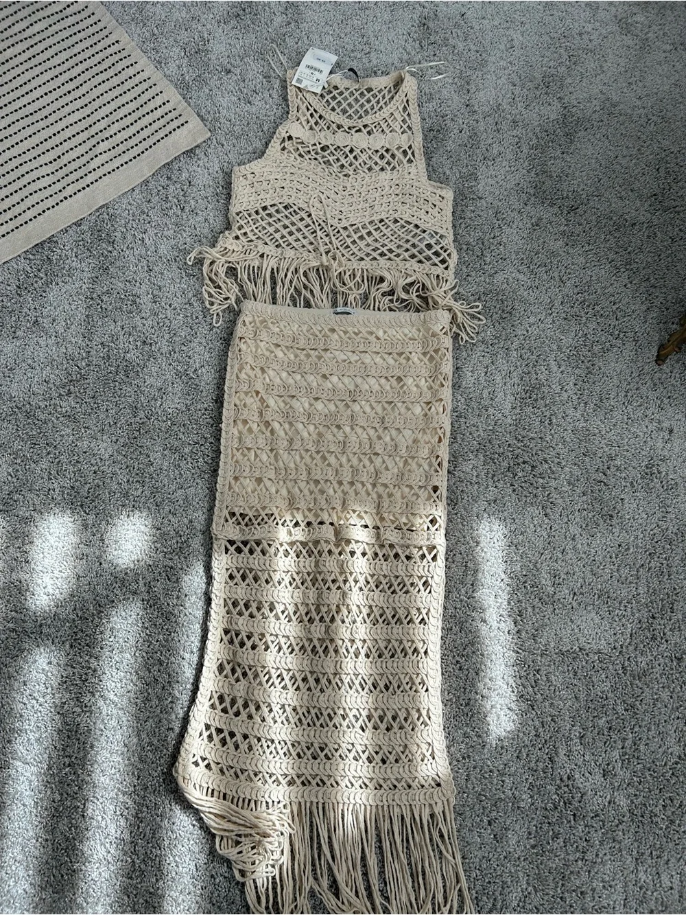 H&M sleeveless crochet