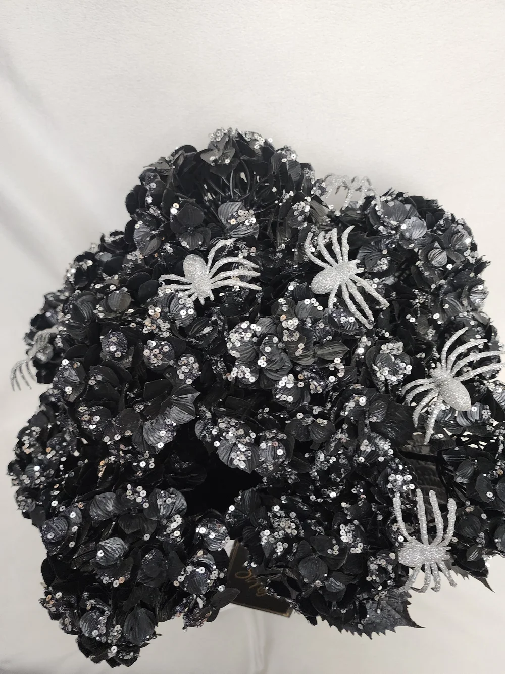 N/A black sequined