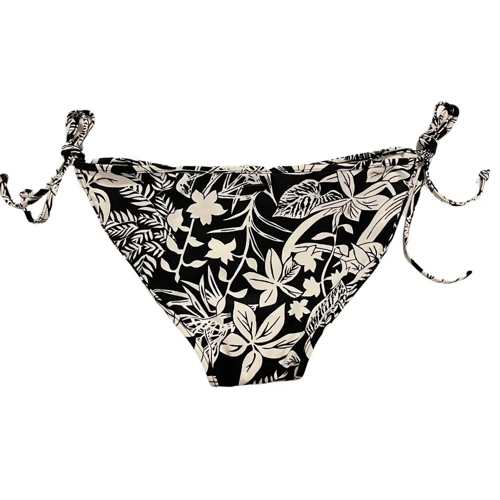 Volcom leaf floral