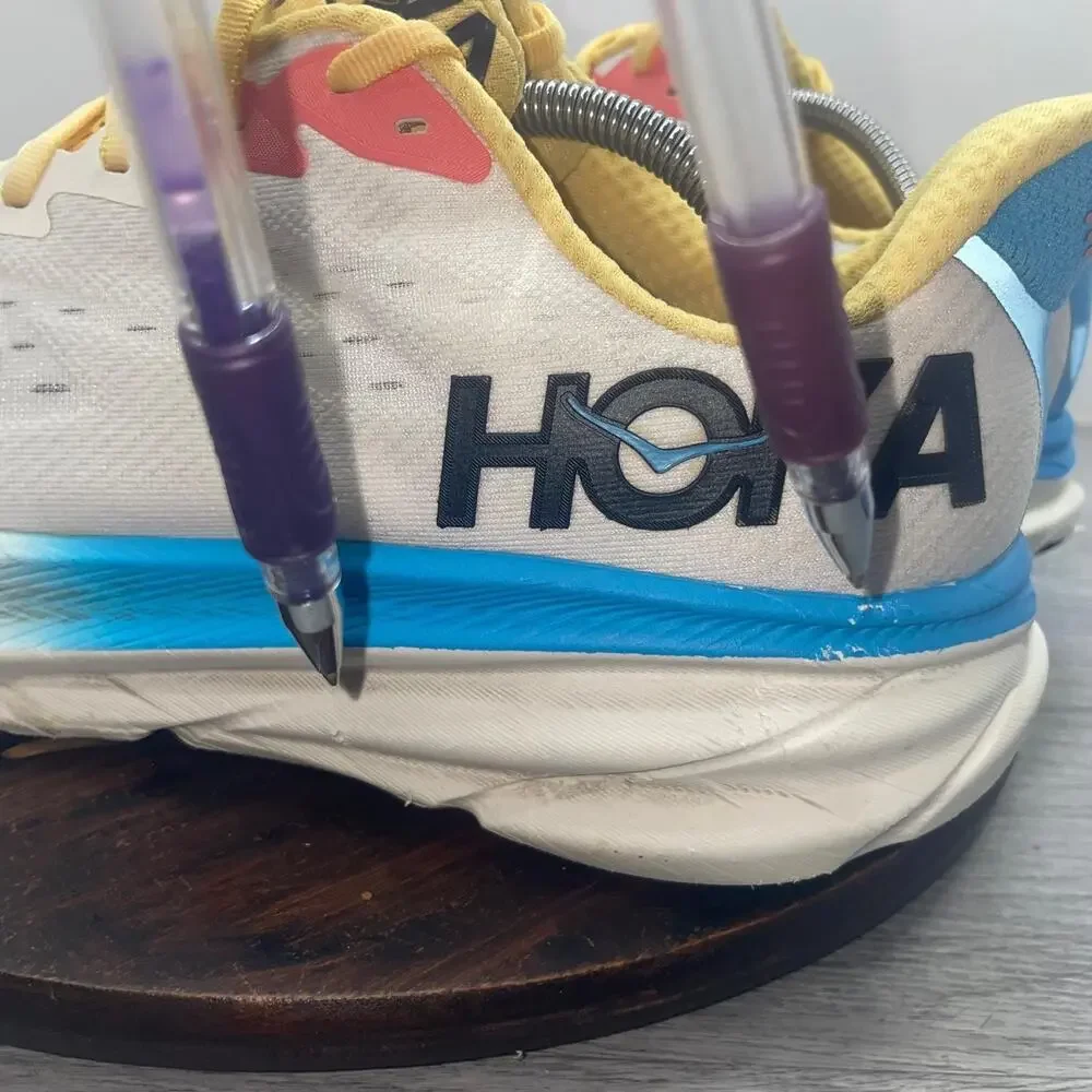 Hoka One One hoka one