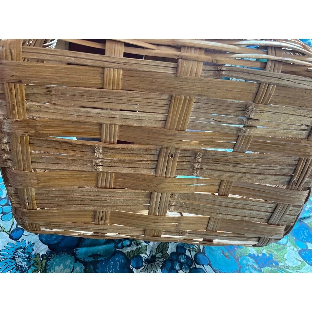 Unbranded vintage wicker
