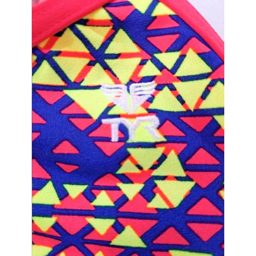 TYR small tags new
