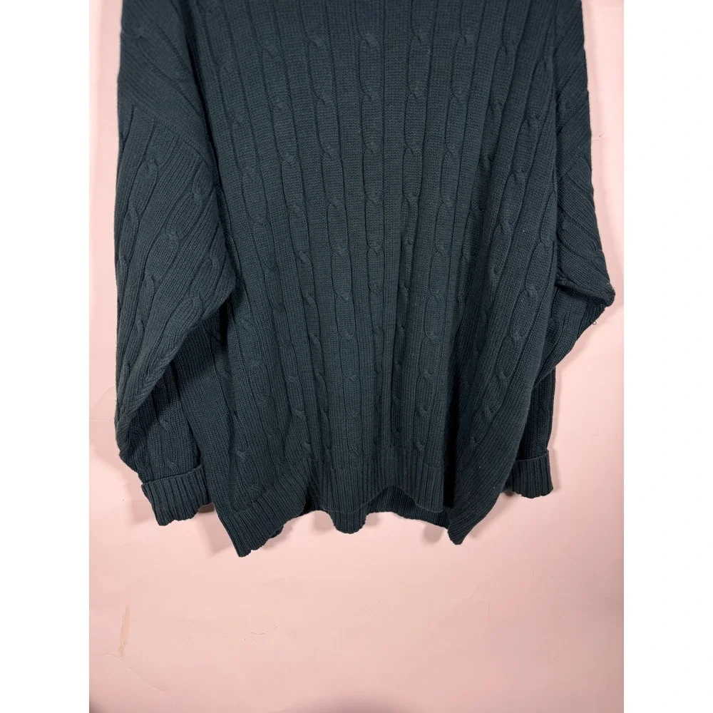 Izod crewneck sweater