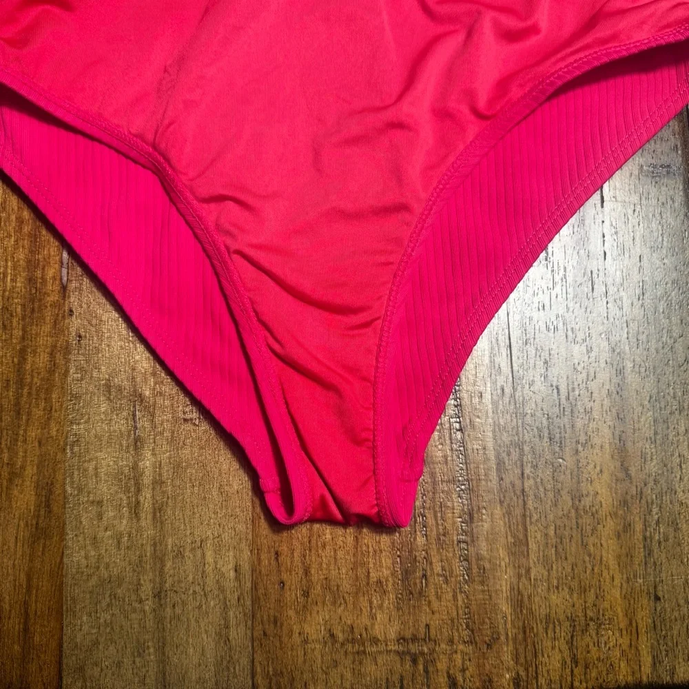 BONGO bright flattering