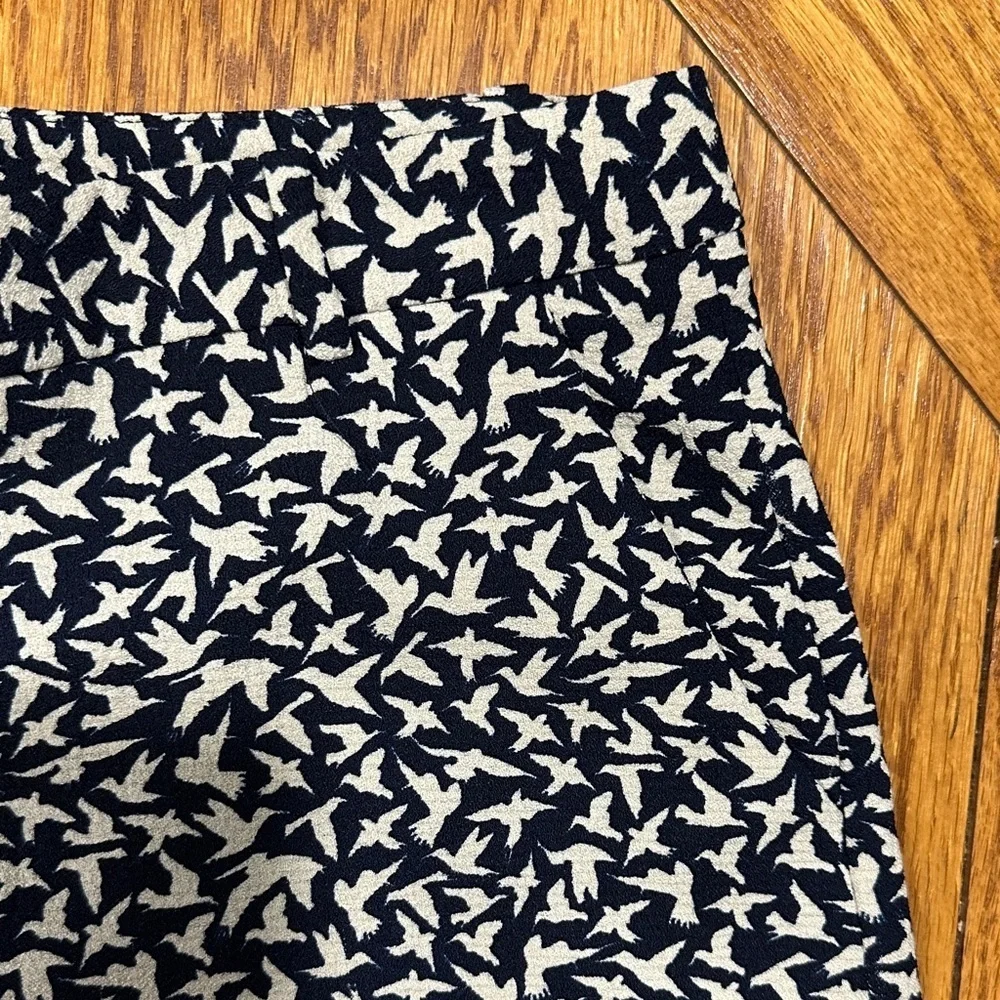 *ZARA* Basic Dark Blue Black x White Bird Pattern Shorts Size Small