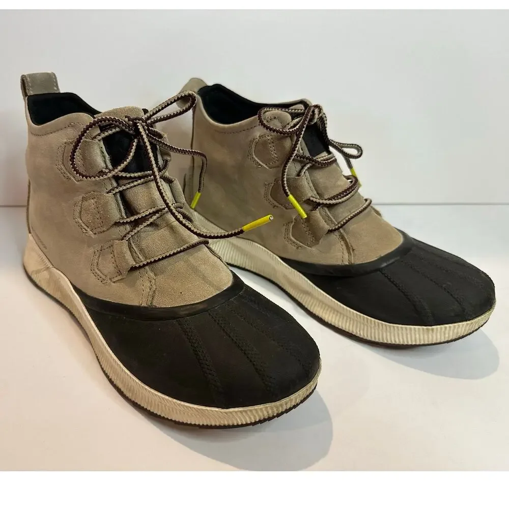 Sorel Out N About III Classic Women’s Waterproof Boots Size 10 Lace Up Duck Boot