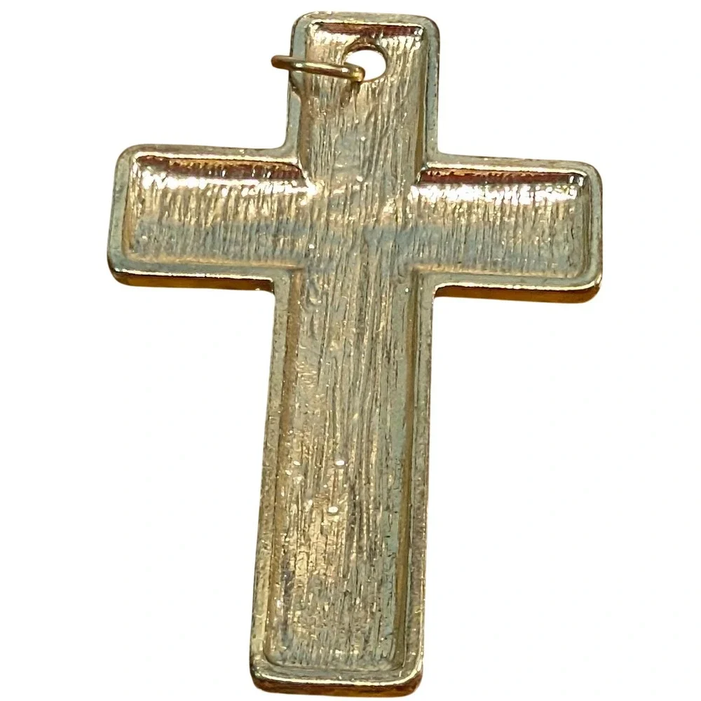 Unbranded vintage cross