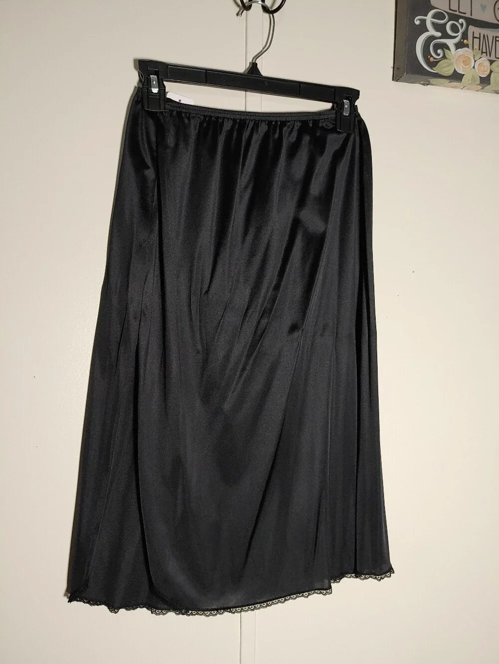 vassarette bachelorette black