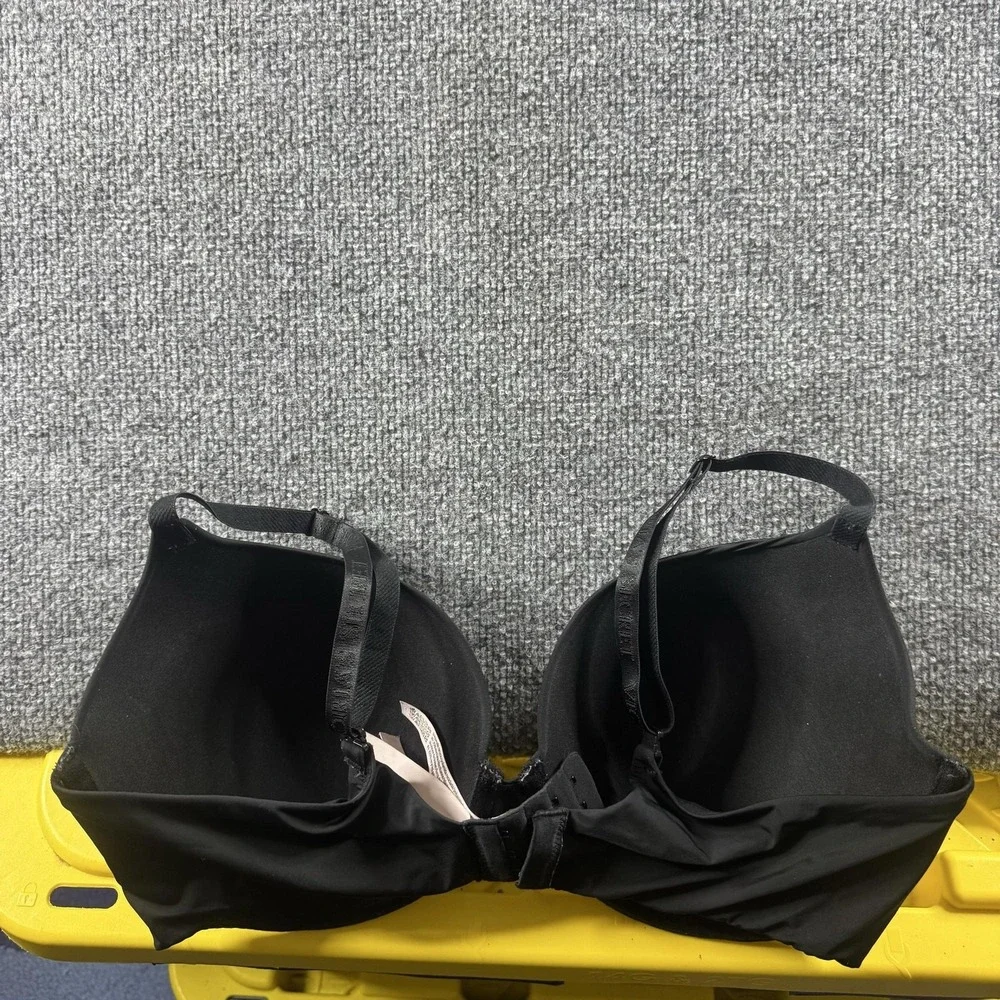 Victorias Secret under adjustable while