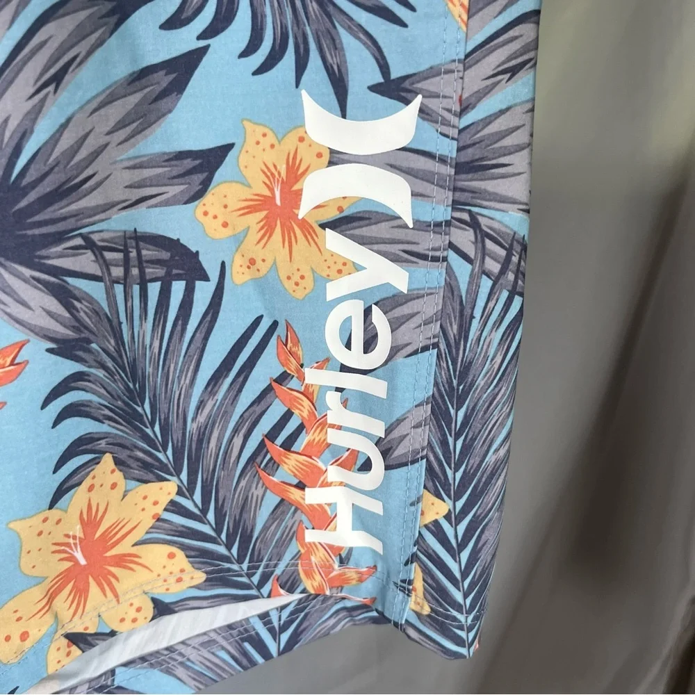 Hurley due palm