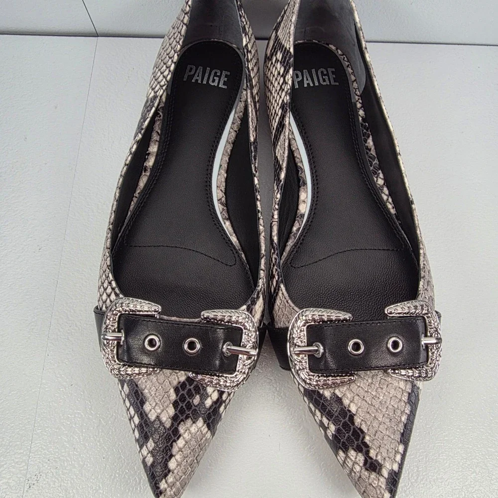 PAIGE pointed toe