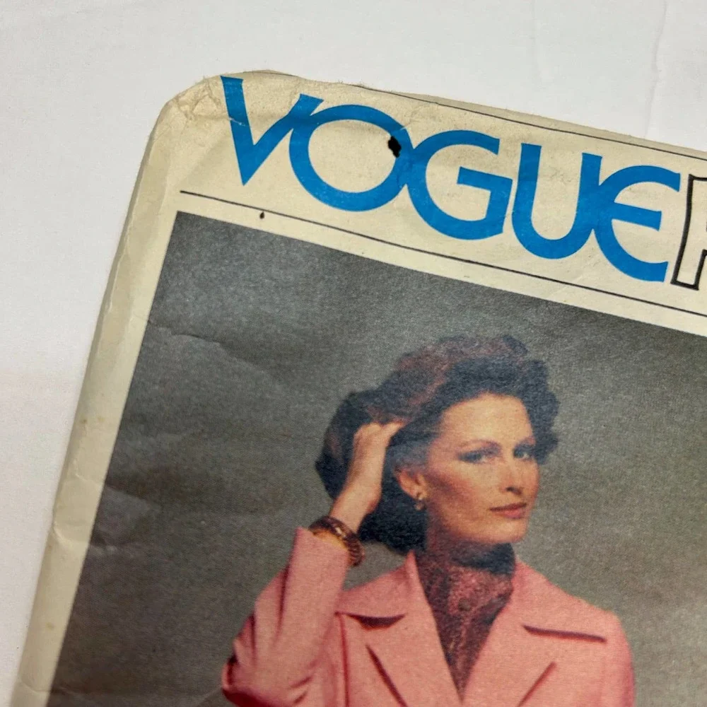 Vogue complete age