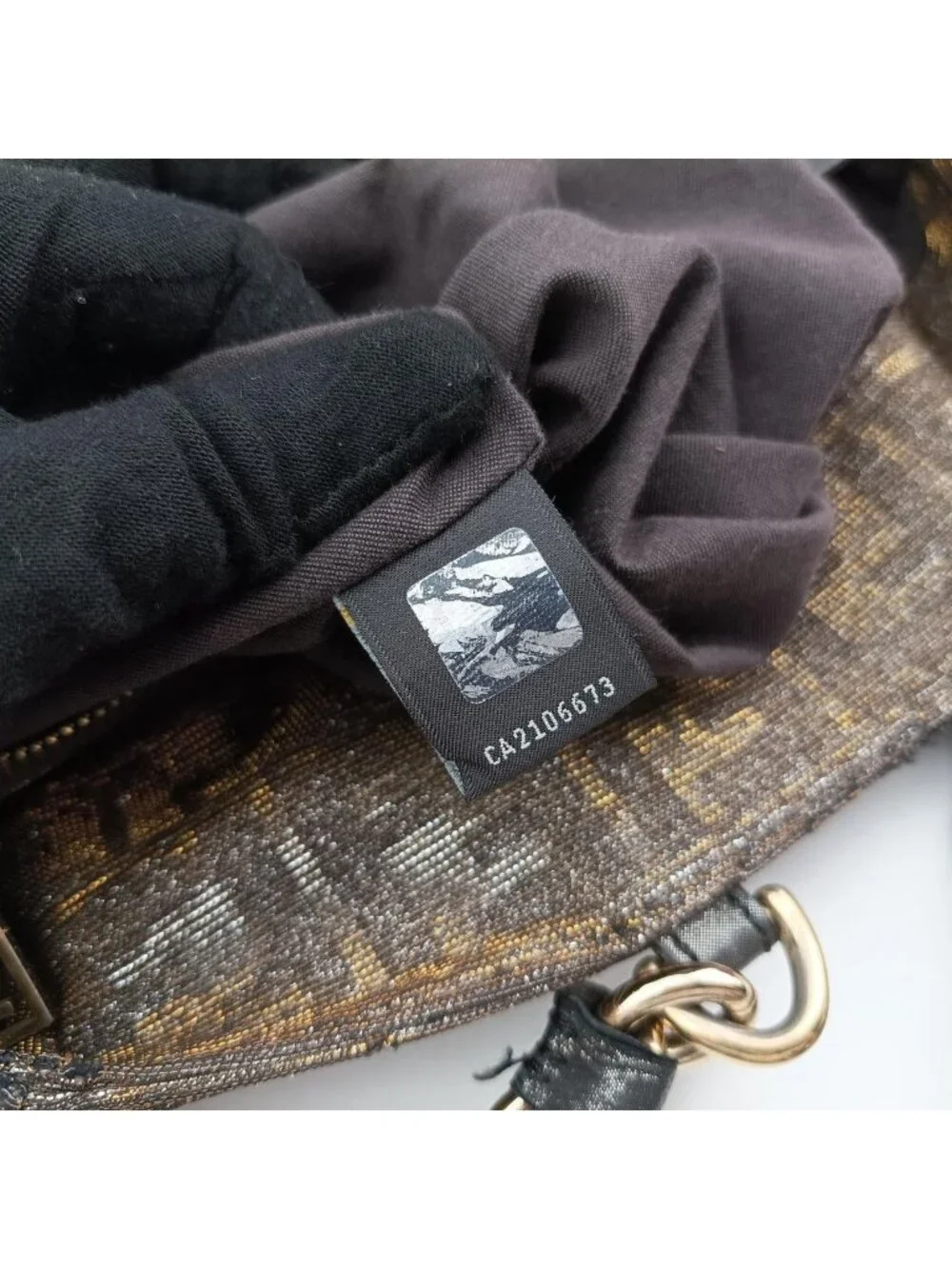 Fendi brand color