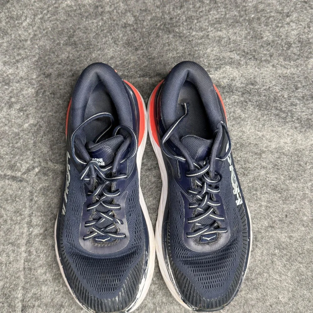Hoka One One hoka one