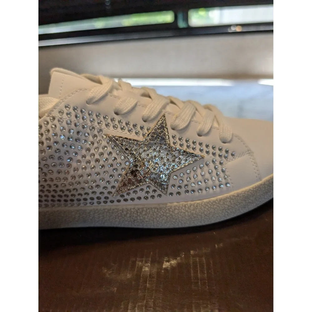 Outwoods goddess sneakers