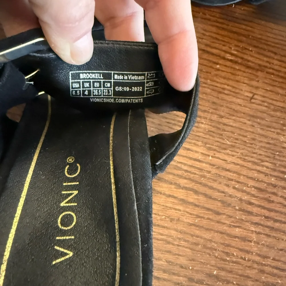 Vionic suede leather