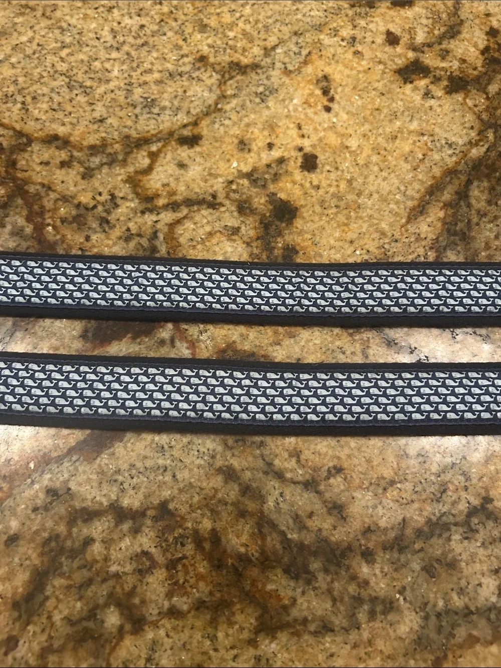 Vineyard Vines Brown Leather-Trim Navy Whale Patterned Belt