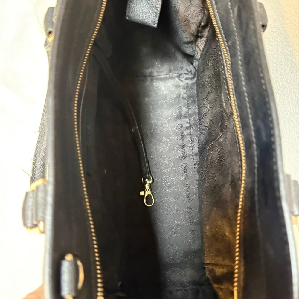Michael Kors chic black