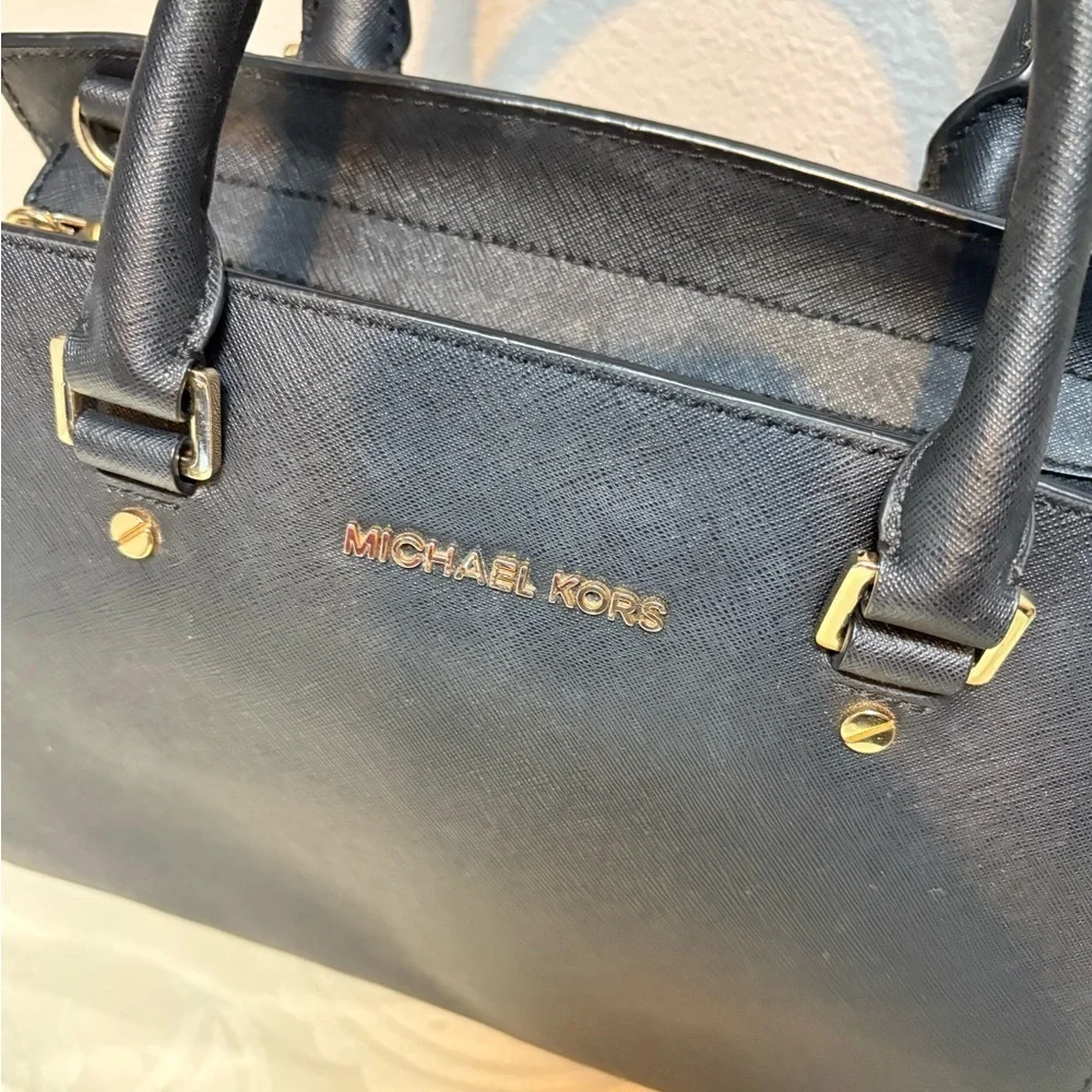 Michael Kors chic black