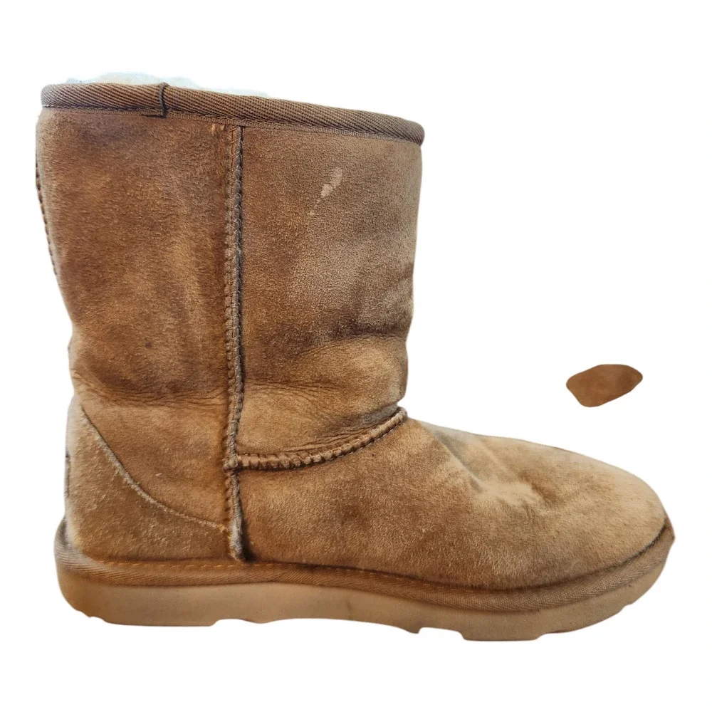 UGG brand size