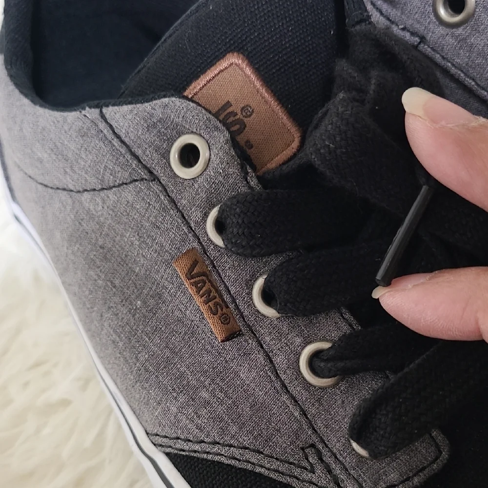 Vans pre owned