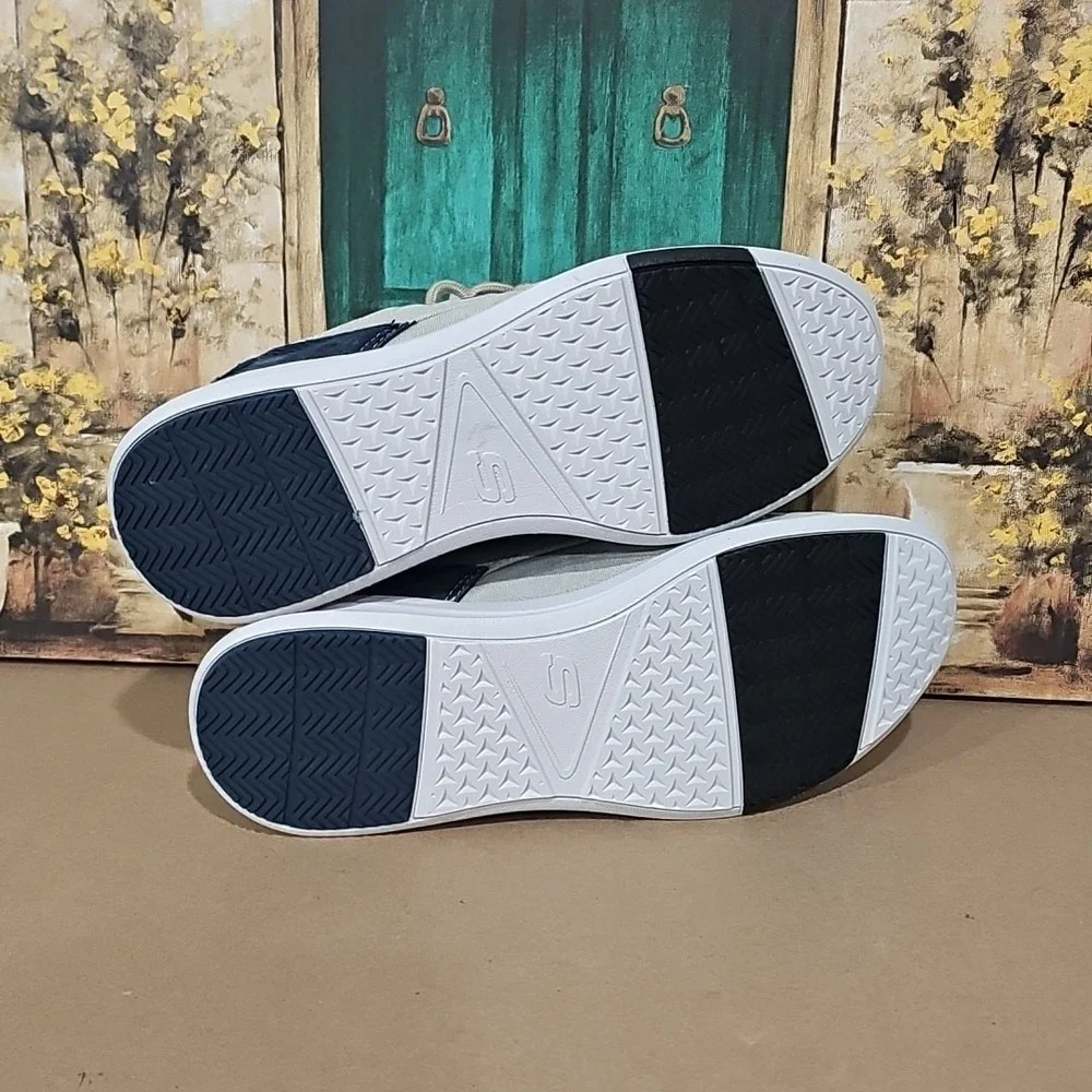 Skechers men relaxed