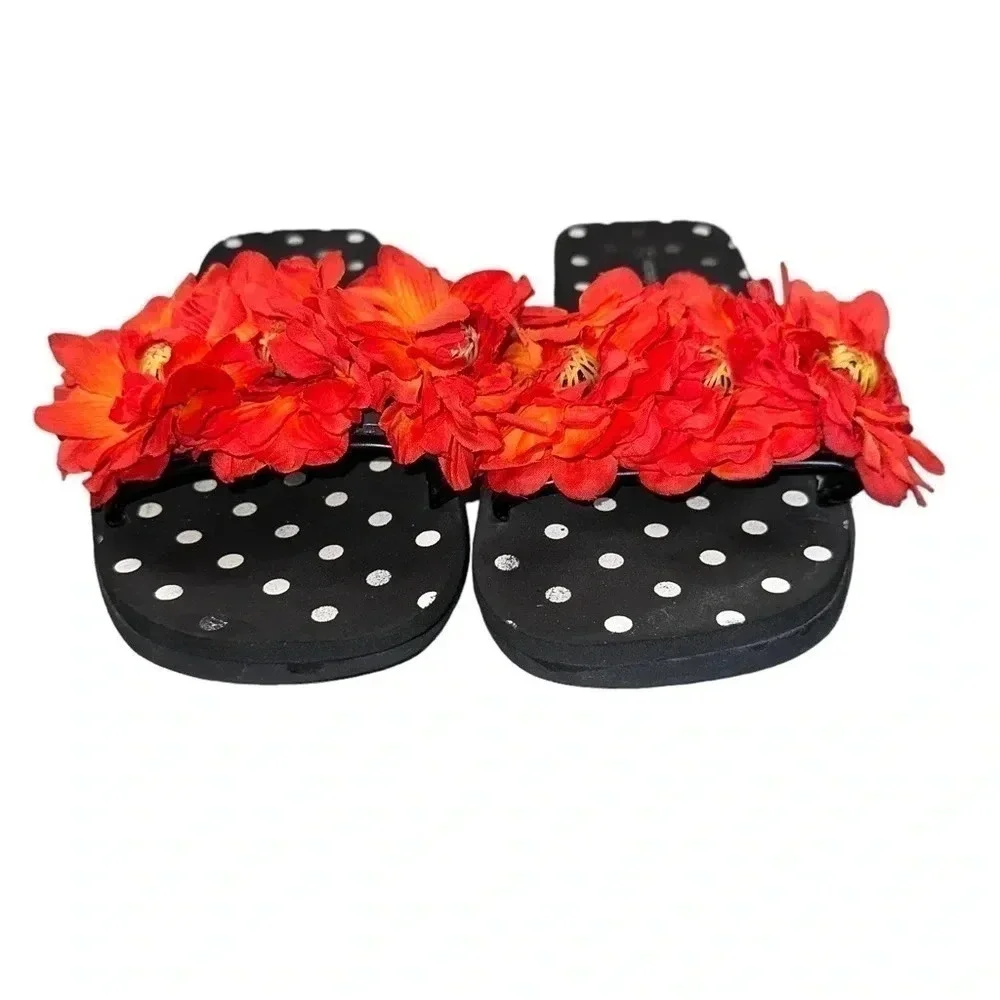 Hawaiian Selection M‎ (8-9) slip on sandal with red flowers