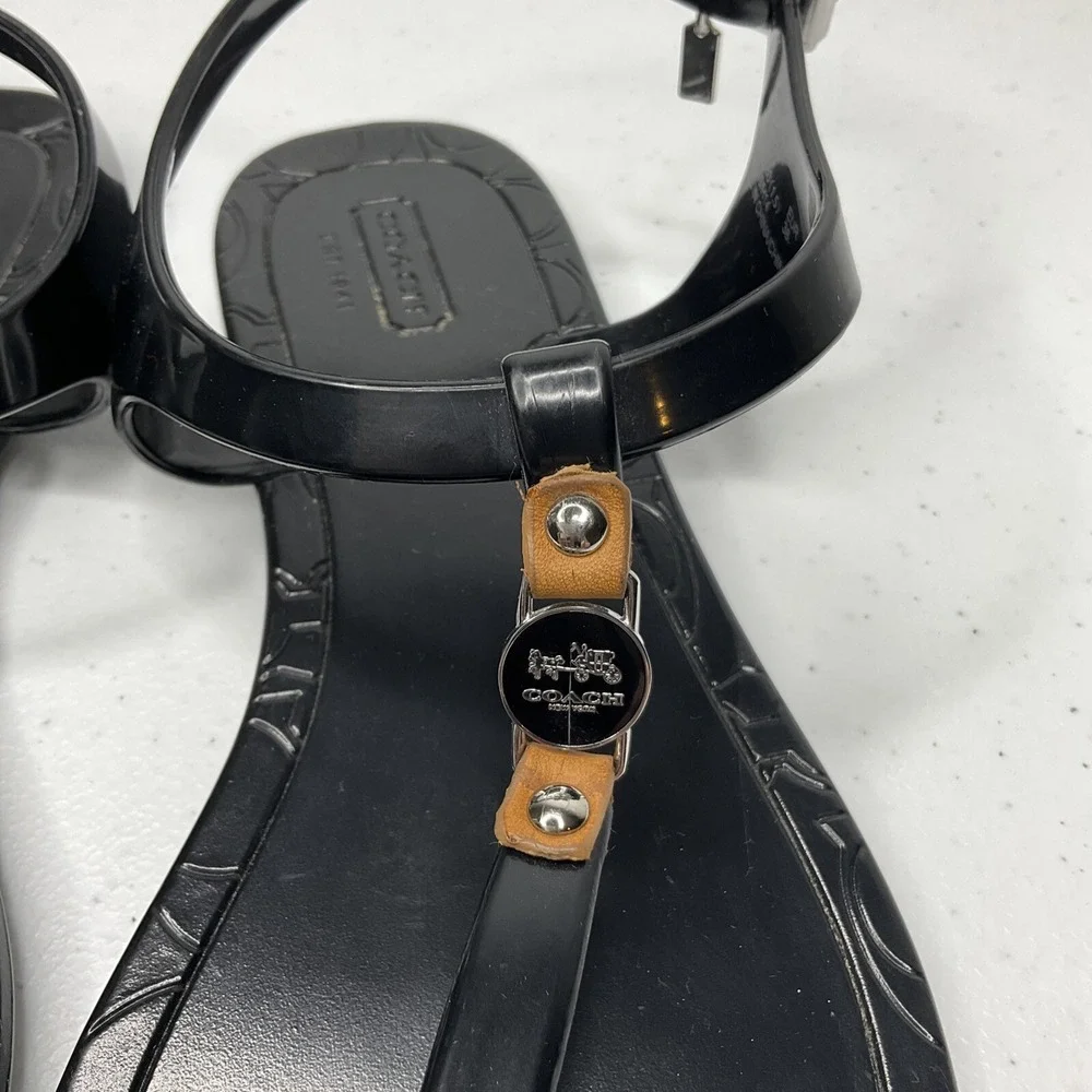 Coach Piccadilly‎ Sandals Womens Sz 6B Black Rubber T-Strap Thong Signature Logo