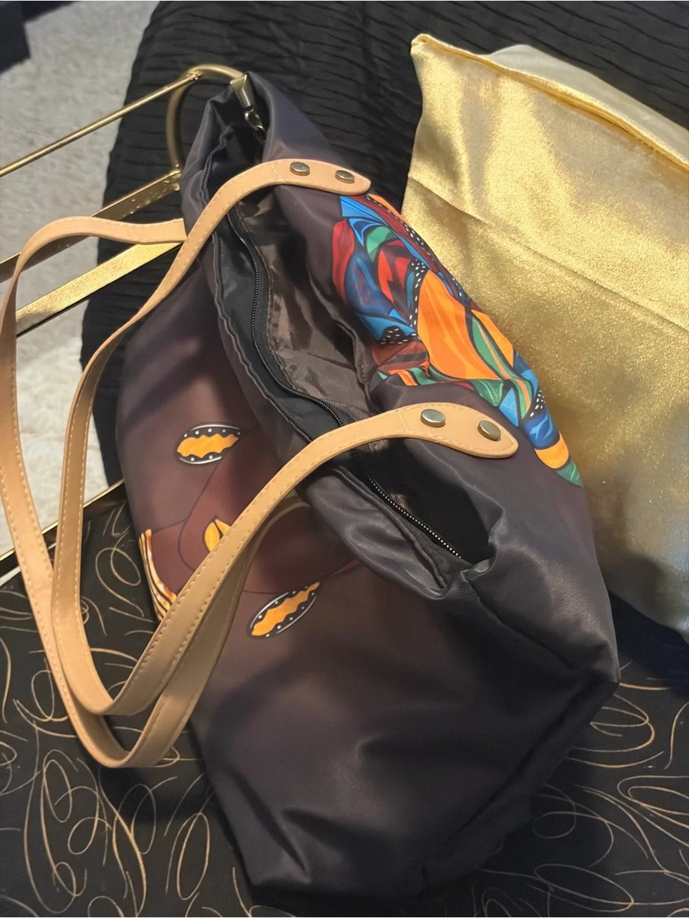 N/A chic tote