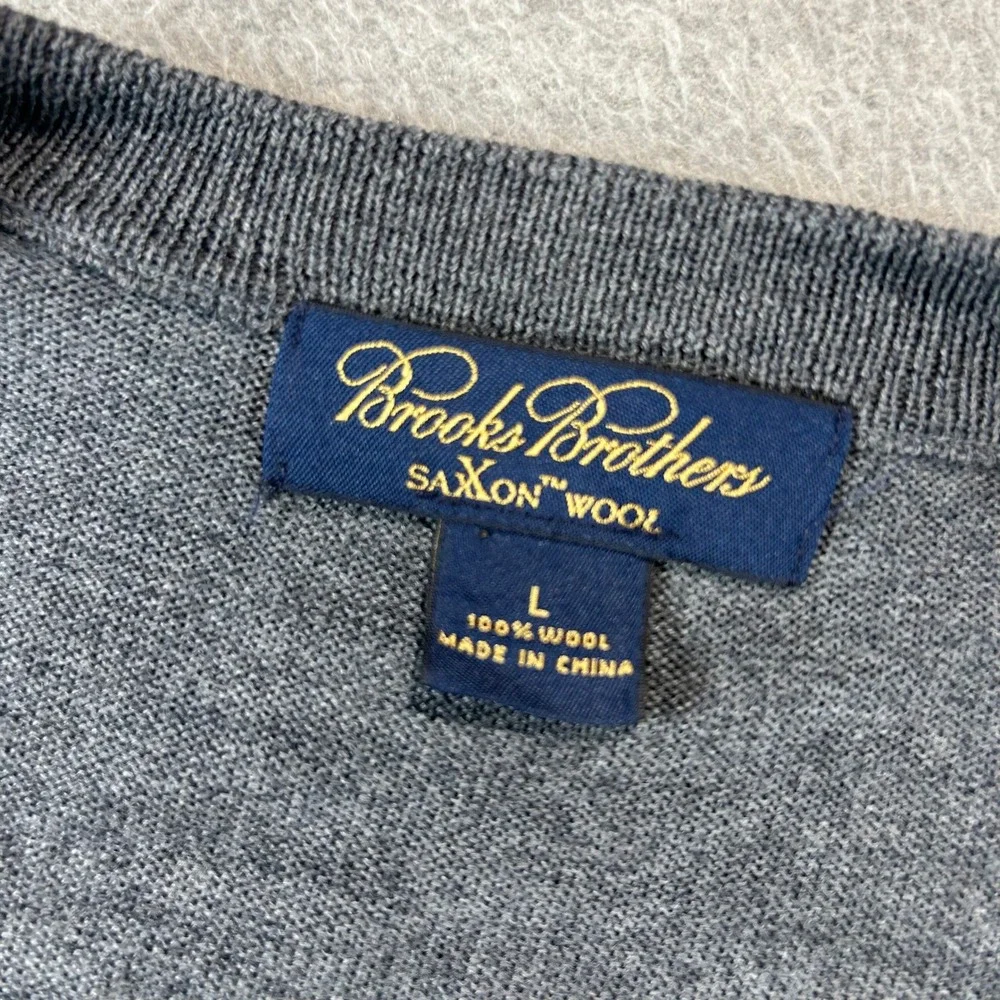 Brooks Brothers Sweater Vest Mens L Grey Saxon Wool V-Neck Classic Layering