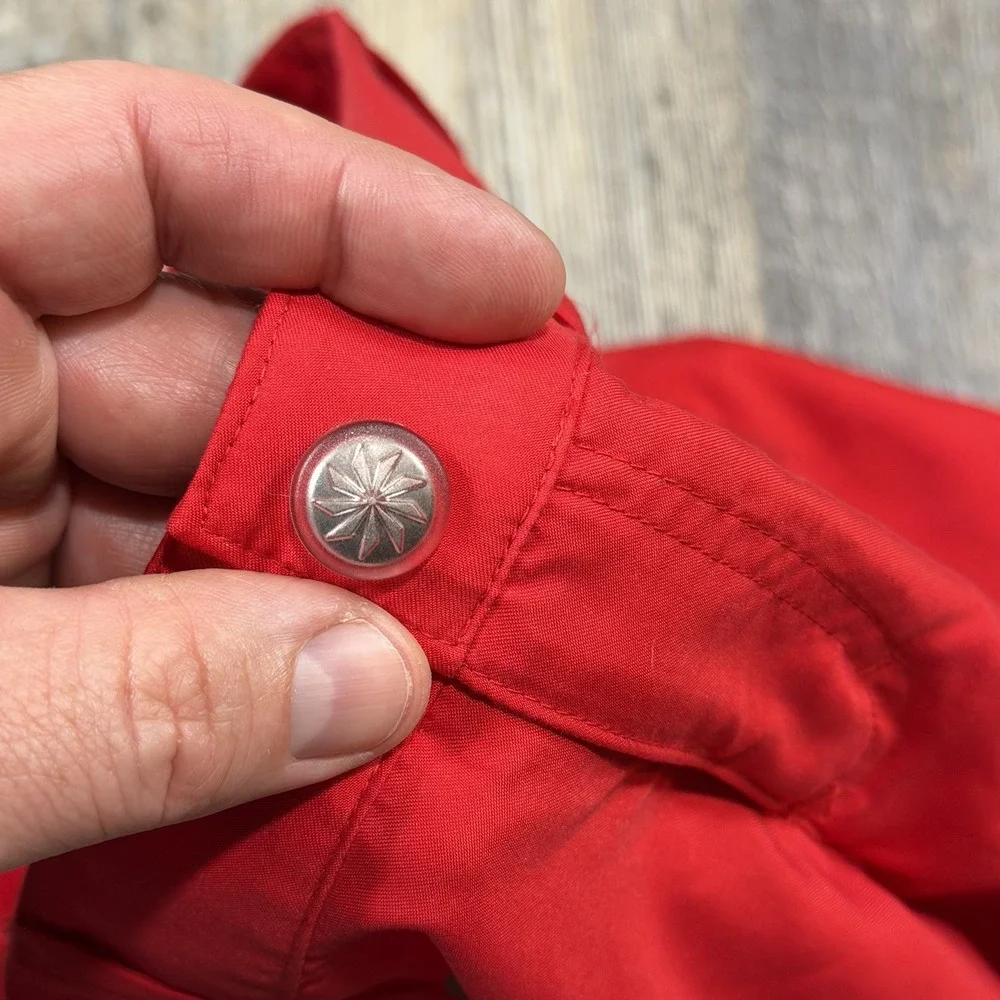 Athleta Coastal Eyelet Floral Embroidered Shorts Womens Size 6 Red Golf‎ Resort