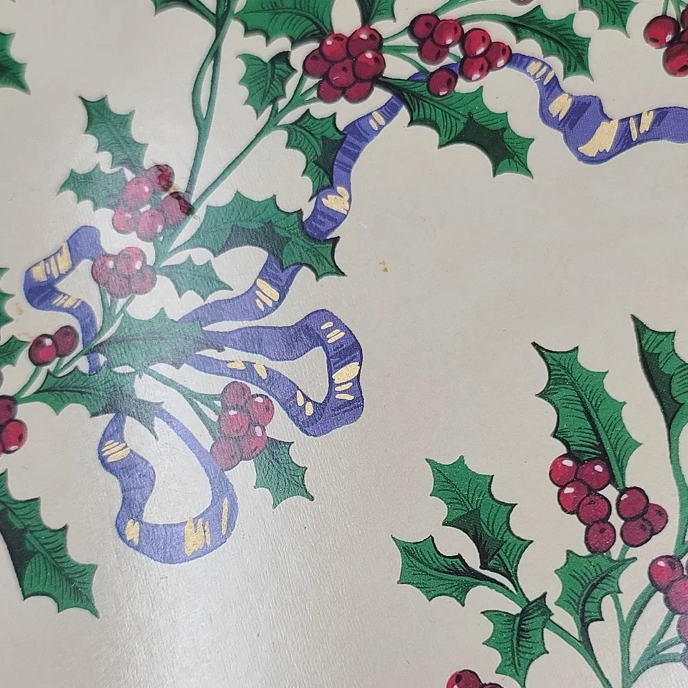 Caspari vintage holly
