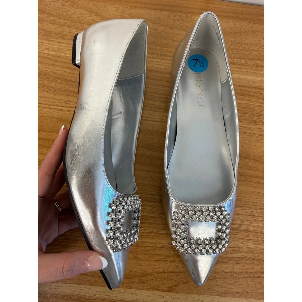 Nine West Silver Metallic Rhinestone Buckle Pointed Toe Flats Size 7.5