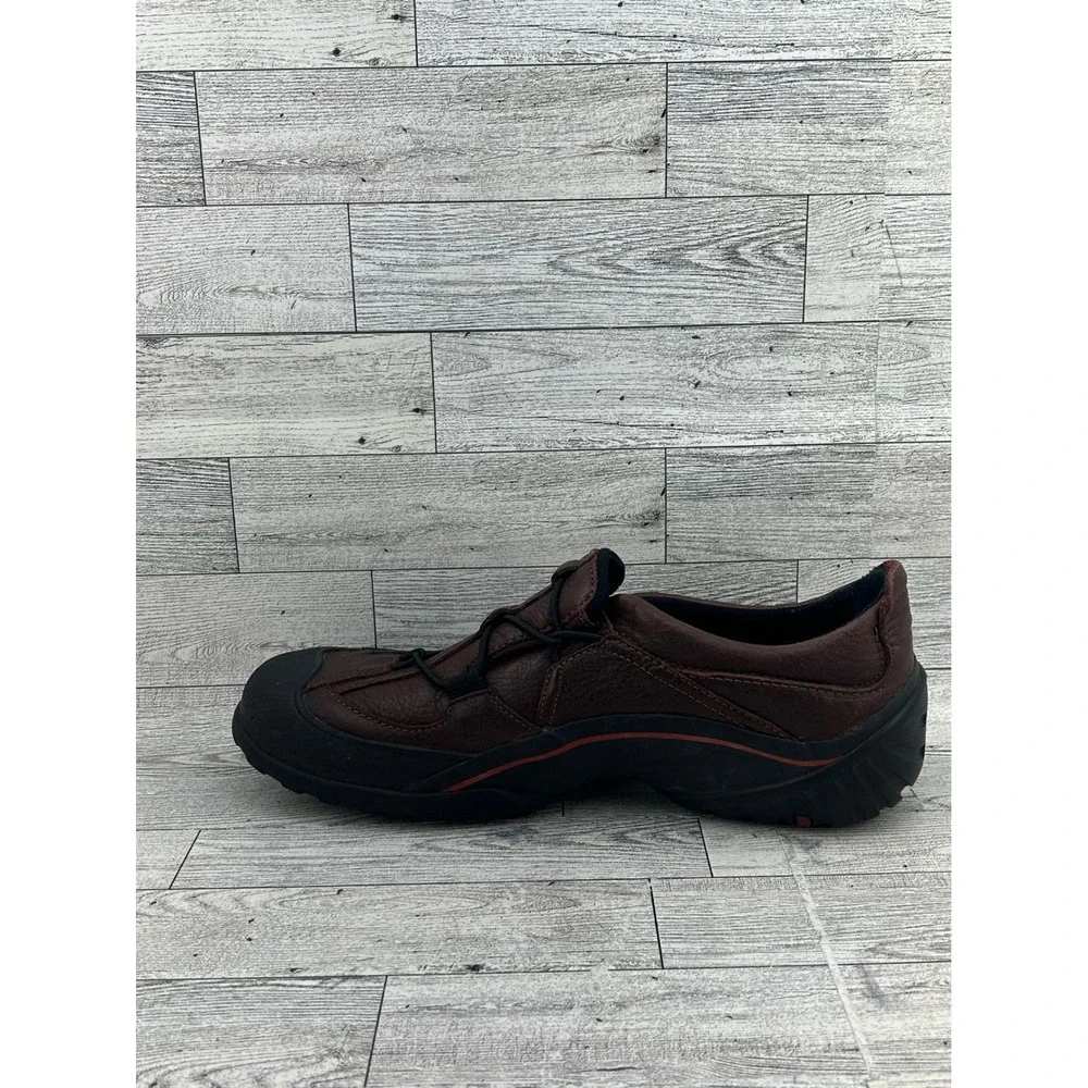 Clarks muckers waterproof