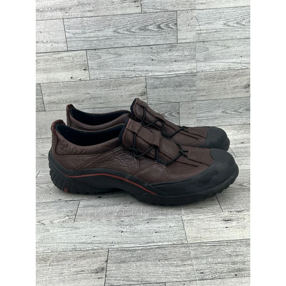 Clarks muckers waterproof