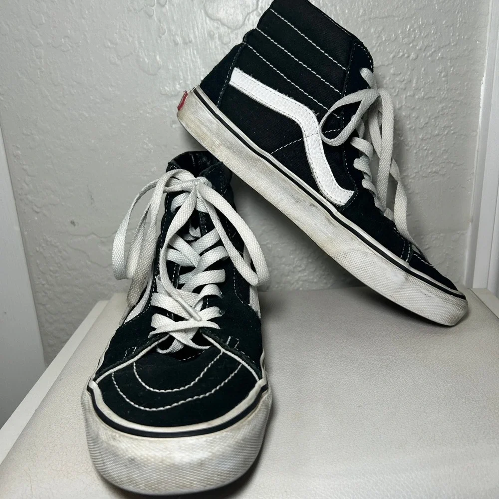 Vans Sk8-Hi Black Sneakers Women's High Top Skate Shoes Classic Style Size 8‎