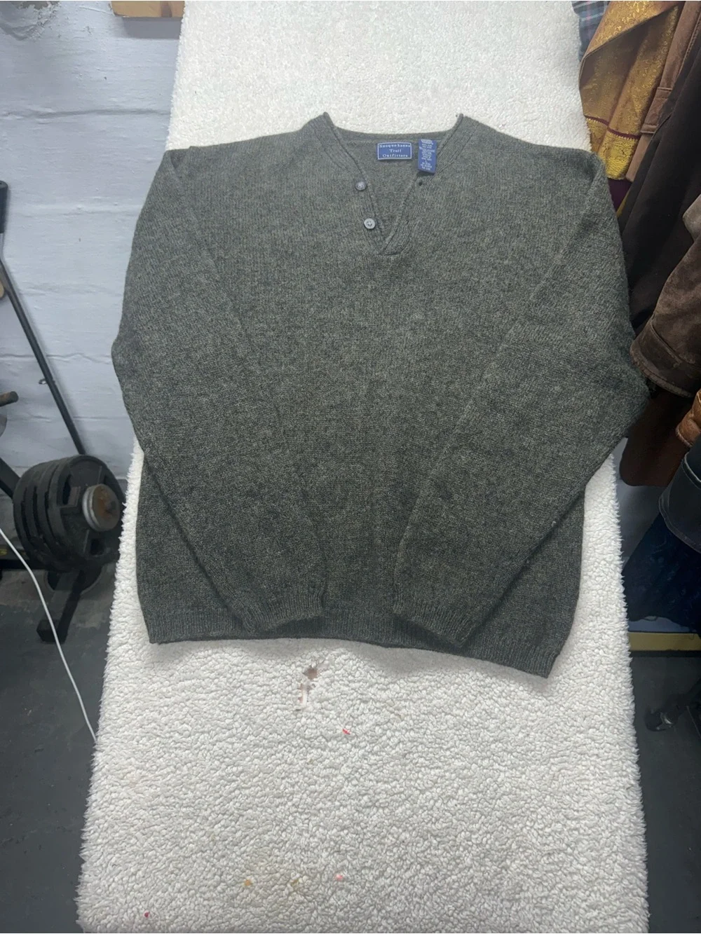 Vintage Susquehanna trail outfitters Men Olive V-Neck 100% pure new wool size L