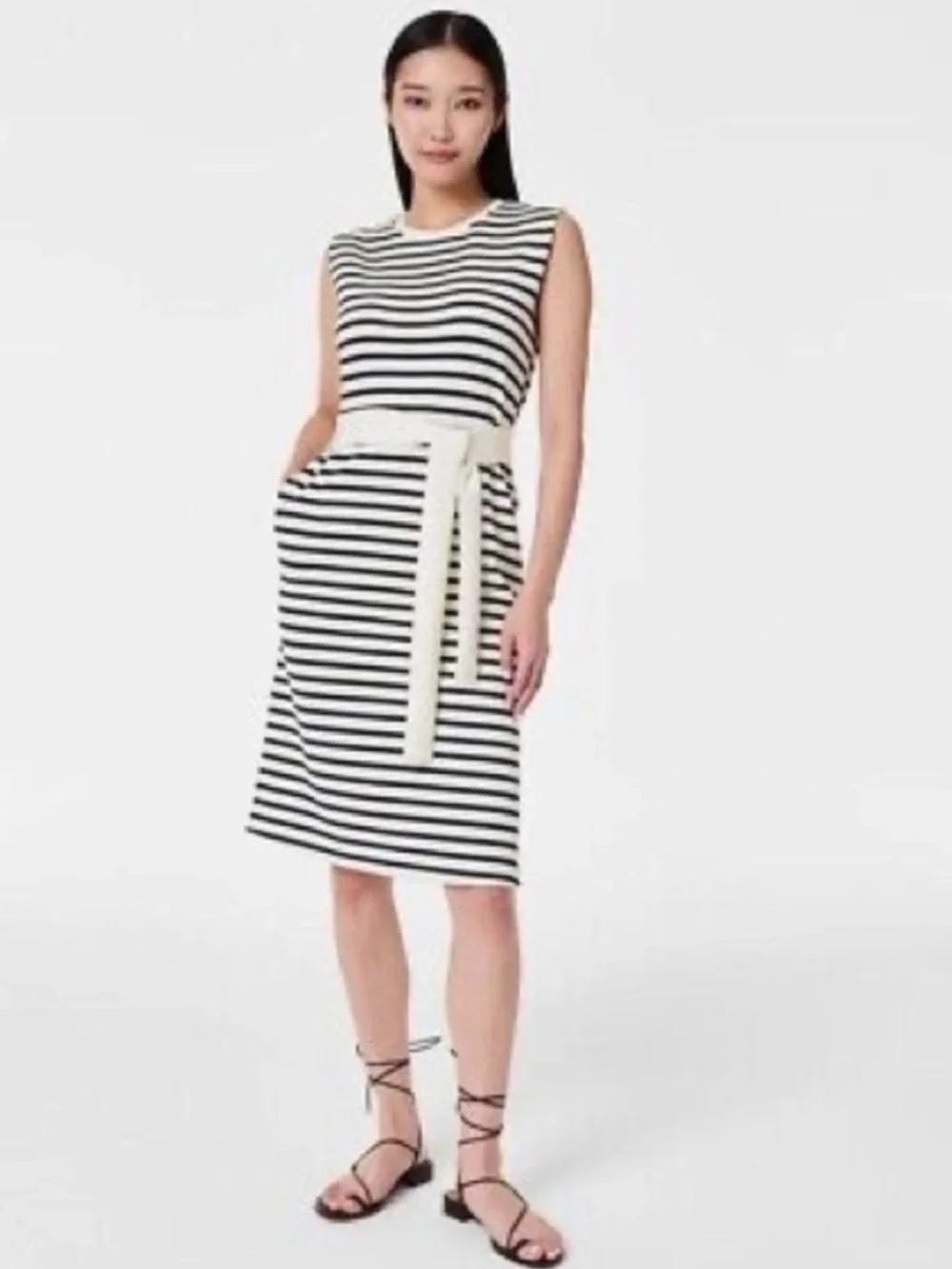 SPANX airessentials sleeveless
