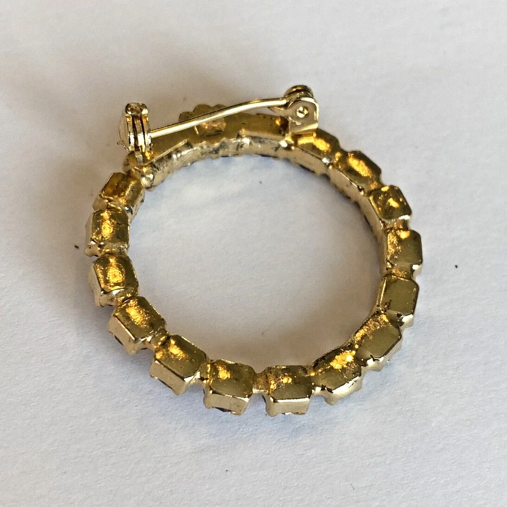 Vintage Wreath Brooch Mid Century Circle Pin Goldtone & Light Pink Rhinestones