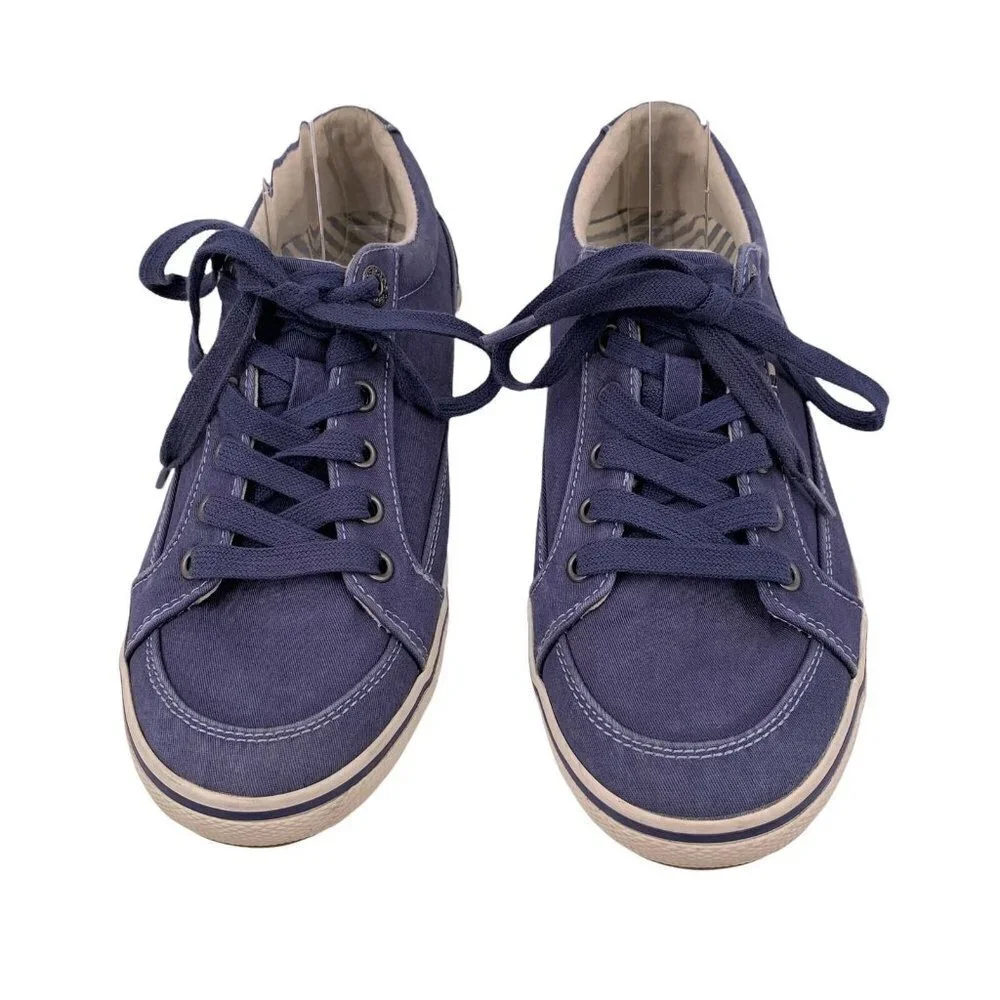 TAOS Washed Chambray Blue Canvas Low Top Sneakers Size 7