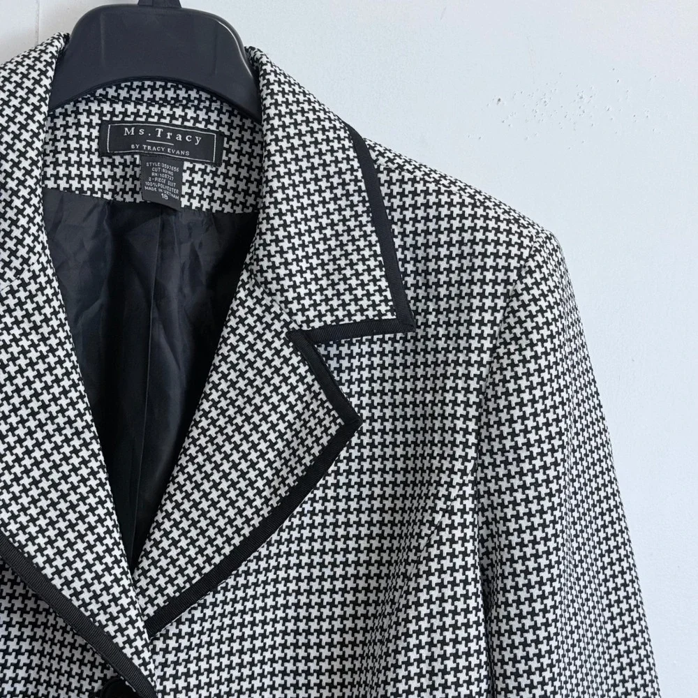 Ms. Tracy Tracy Evans Houndstooth Blazer Black White Trim Bows Size 18 Pockets