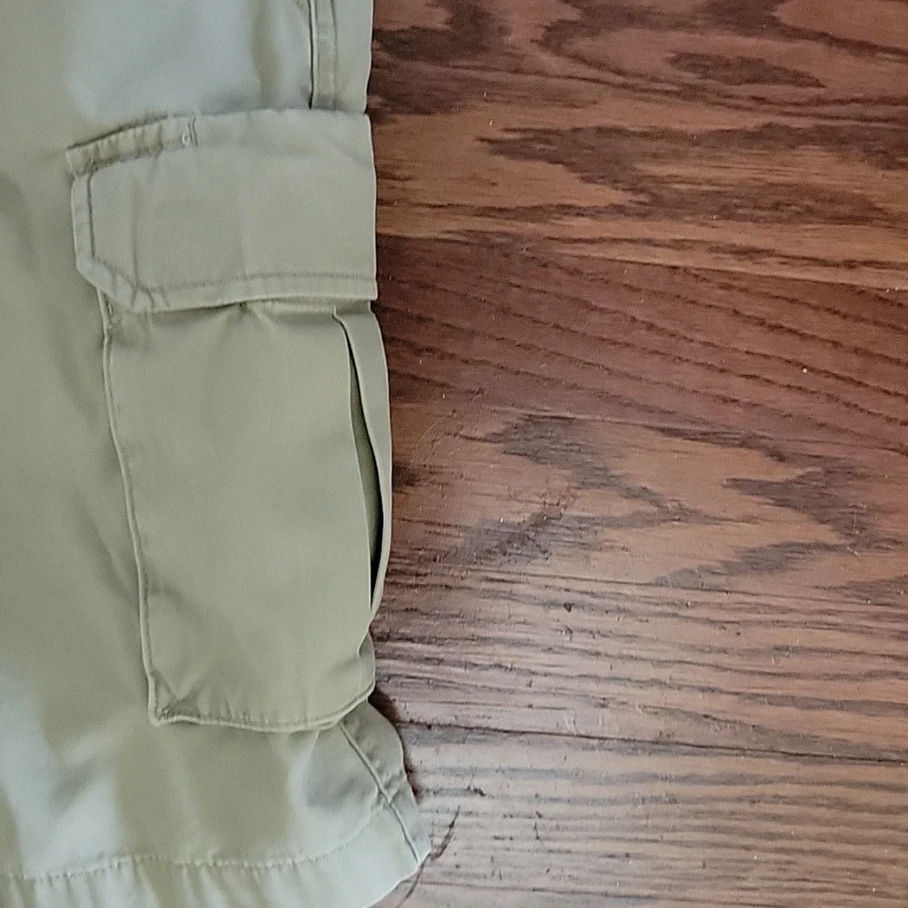 Dockers tan Khaki cargo shorts 100% cotton 6 pockets flat front relaxed 40 EUC…