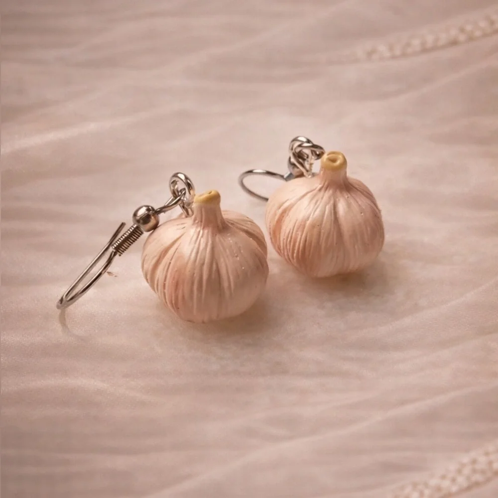 Garlic Bulb Cream Earrings
