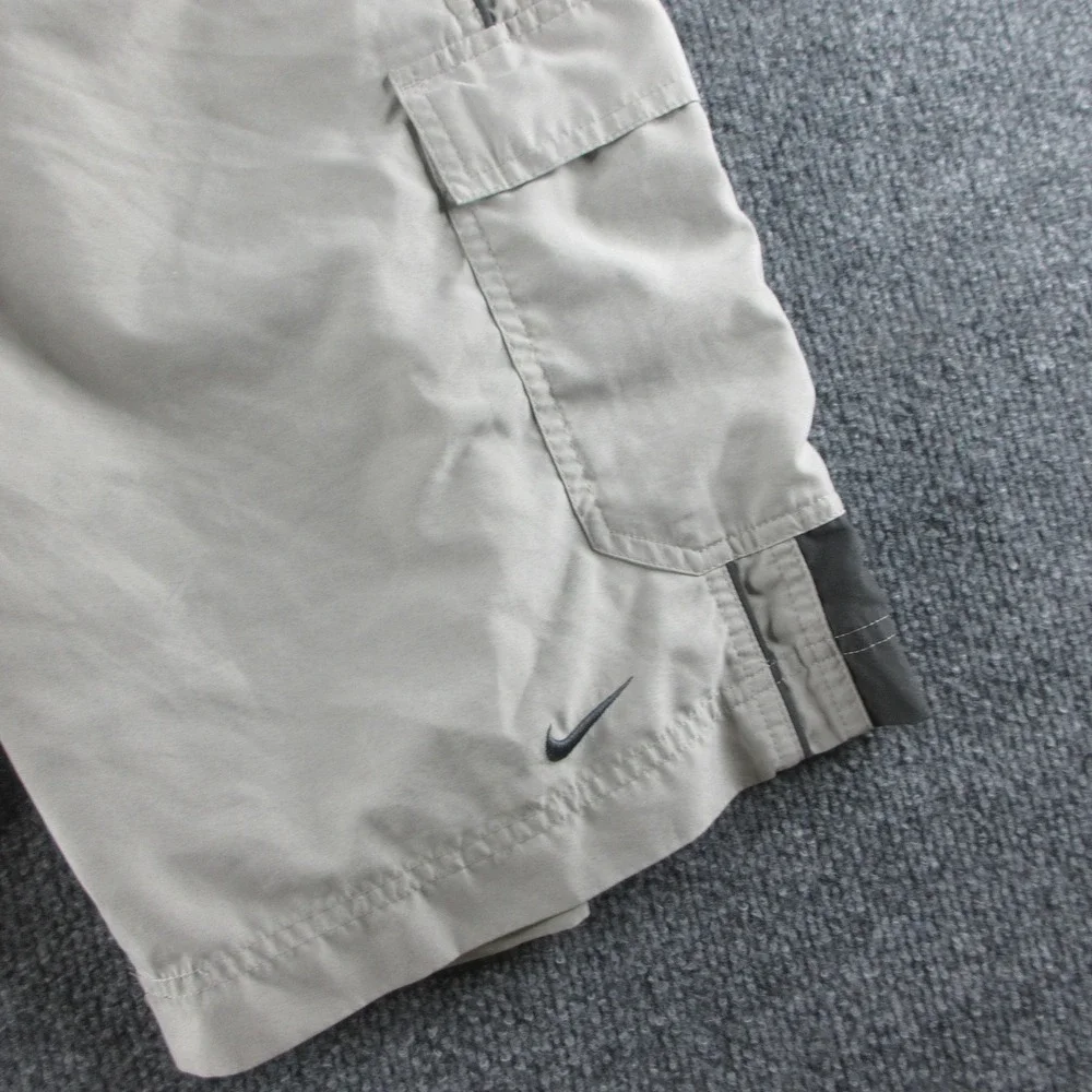 Nike‎ Swim Shorts Mens M Beige Cargo 12 Inseam Lined Quick Dry Athletic Trunks
