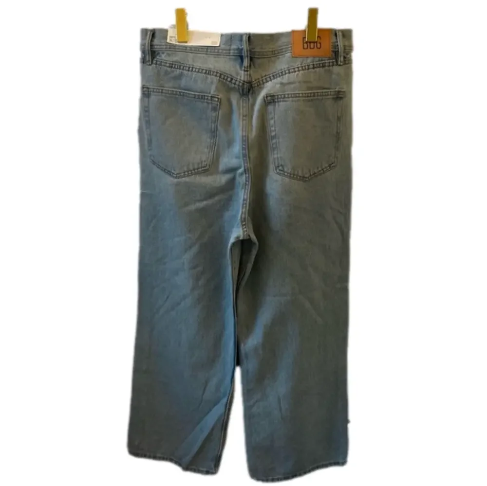 BDG Baggy Fit Light Blue Wash Size 34x32 Jeans Urban Outfitters Denim NEW