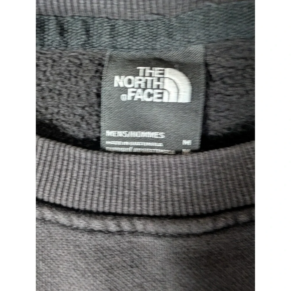 The North Face Mens Black Raglan Sleeve Crewneck Sweatshirt Embroidered Logo