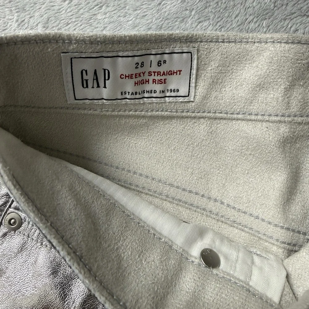GAP cheeky straight