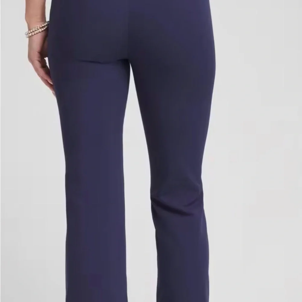 Chicos stretch knit
